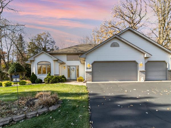 38280 Great Oaks Court , North Branch, MN 55056