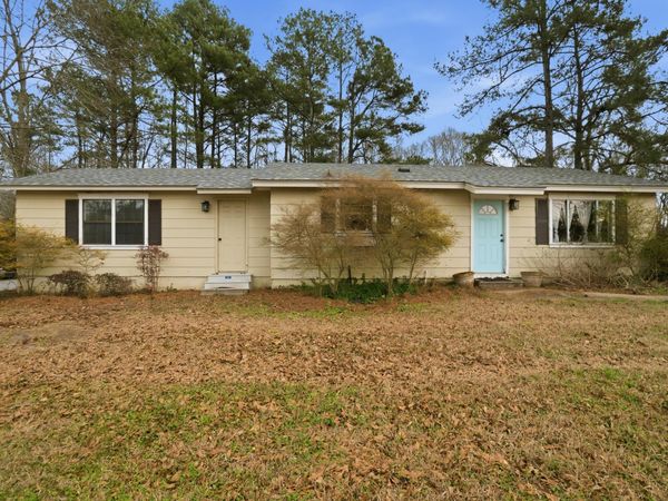 970 Lake Mike Conner Rd., Collins, MS 39428