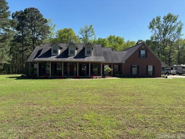 410 Deerwood , Nashville, AR 71852