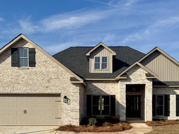 114 Black Birch Lane, Kathleen, GA 31047