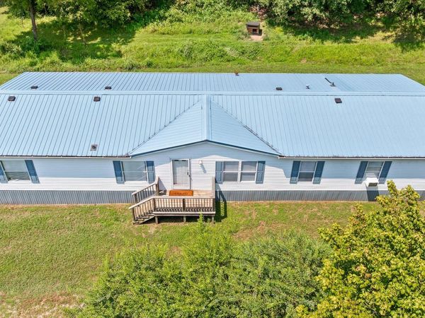 900 Jordan Road , Decatur, TN 37322