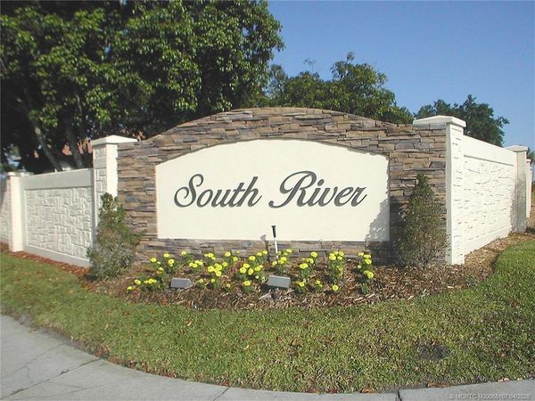 911 SW South River Drive , Unit 206, Stuart, FL 34997