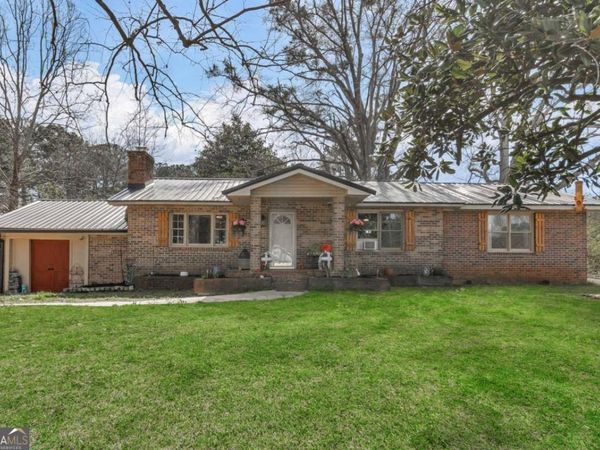 100 Cross Plains Hulett Road, Carrollton, GA 30116