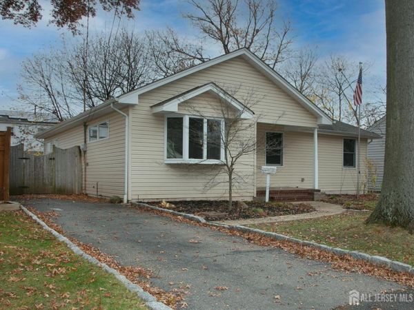 78 Hazelwood Avenue , Metuchen, NJ 08840