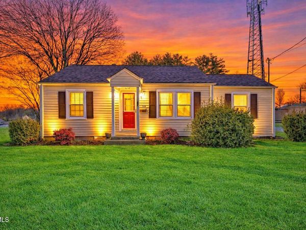 118 North Lincoln Avenue, Jonesborough, TN 37659