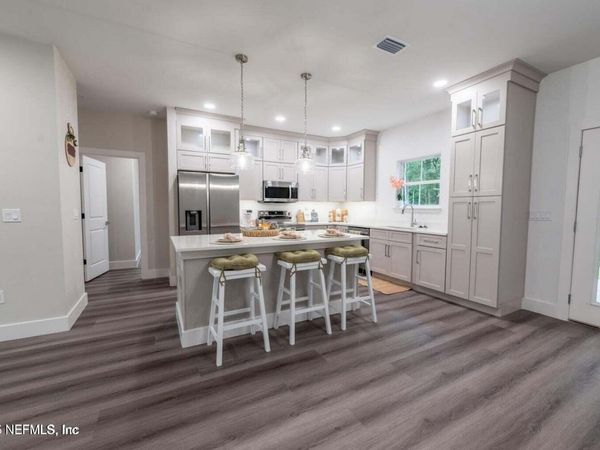 871 S PARKER Street, Starke, FL 32091