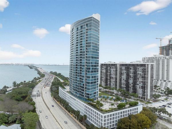 601 NE 36th St , Unit 2204, Miami, FL 33137