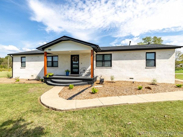 9101 N 165th East Avenue , Owasso, OK 74055