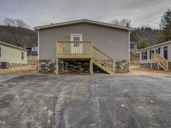 202 Florida Avenue, Erwin, TN 37650