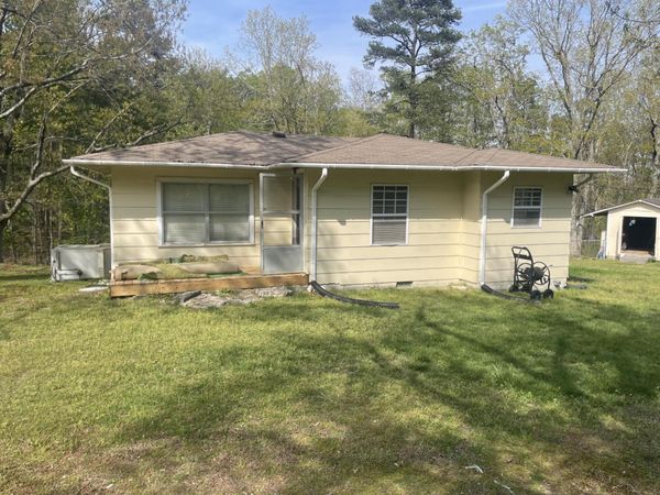 1072 Red Clay Road SW, Cleveland, TN 37311