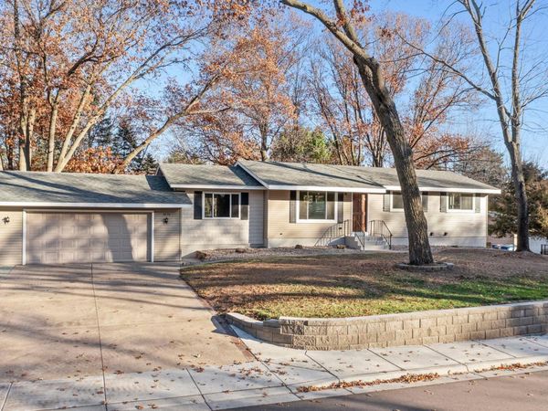 3070 Ivy Street S, Cambridge, MN 55008