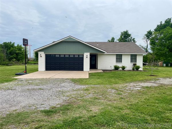 56550 E Highway 60 , Fairland, OK 74343