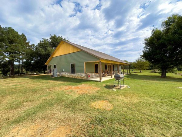 1269 Blackland , Oil Trough, AR 72564