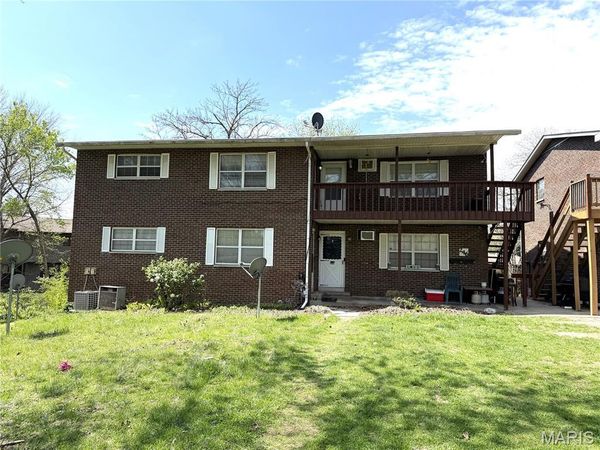 246 Rayburn Drive , Belleville, IL 62226