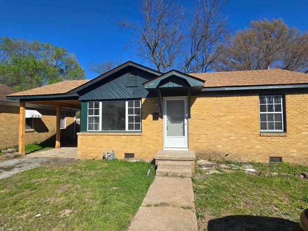 504 S State Street, Newport, AR 72112