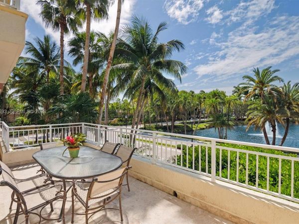 765 Crandon Blvd , Unit 111, Key Biscayne, FL 33149