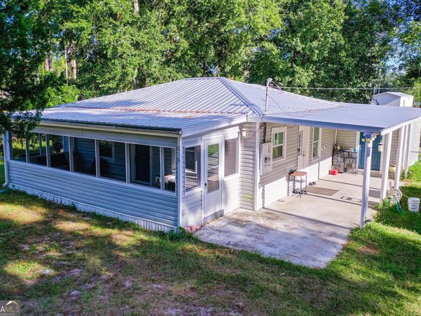 216 Pennsylvania Avenue, Folkston, GA 31537