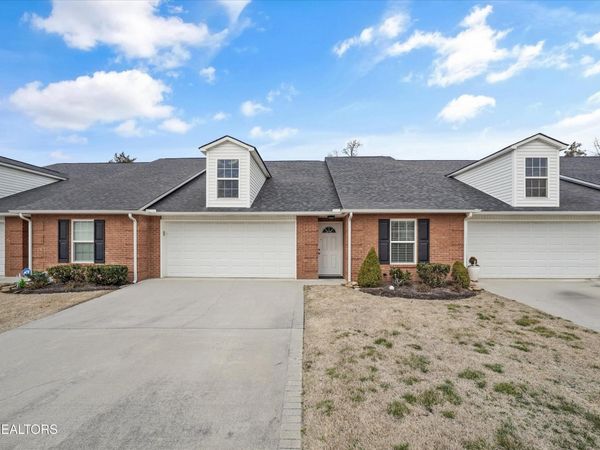 282 Battlecreek Way , Lenoir City, TN 37772