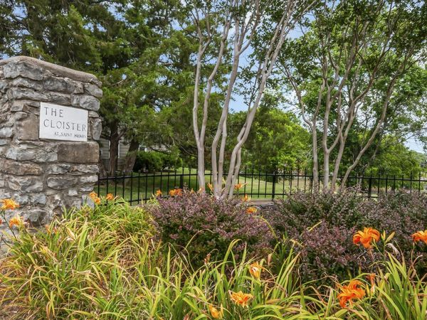 421 Siena Dr , Nashville, TN 37205