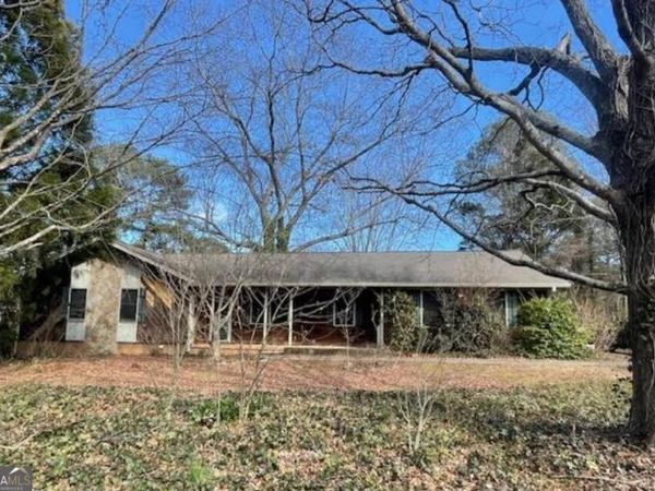 3346 San Antonio Drive, Snellville, GA 30039