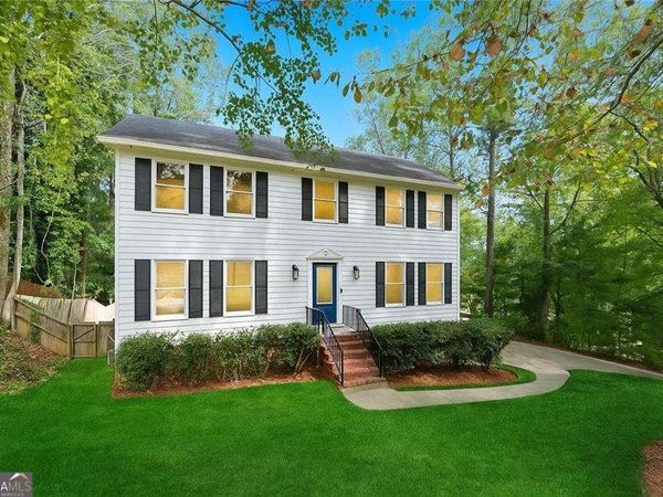 51 Queen Anne Drive SE, Mableton, GA 30126