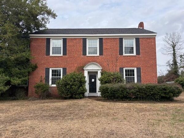 1007 W Commerce St, Aberdeen, MS 39730