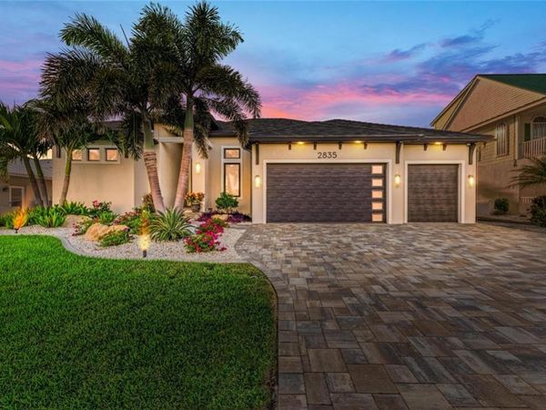 2835 CORAL WAY , PUNTA GORDA, FL 33950
