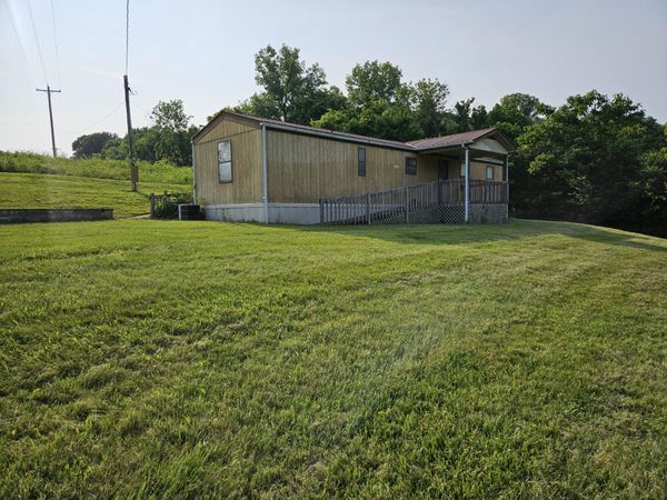 2744 Gladdice Hwy , Whitleyville, TN 38588