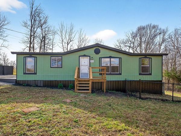 3010 Oakdale Dr , Cookeville, TN 38501