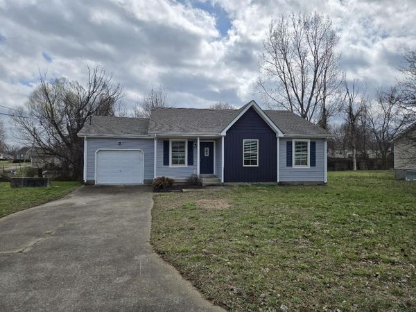 434 Pacific Ave , Oak Grove, KY 42262