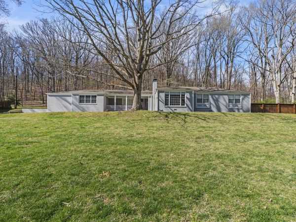 1020 Norfleet Dr , Nashville, TN 37220