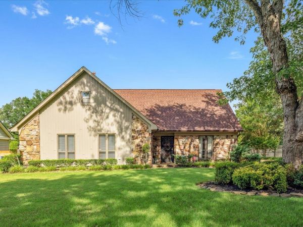 1888 ALDER BRANCH LN, Germantown, TN 38139