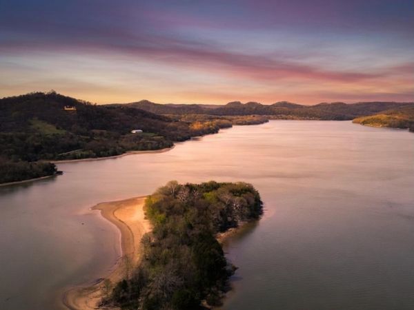 41 Mahan Lane , Elmwood, TN 38560