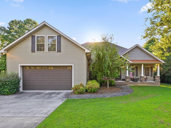 5407 Alvin York Highway, Whitwell 37397