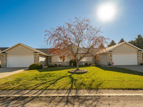 708 7 1/2 Street Circle NW, Kasson, MN 55944