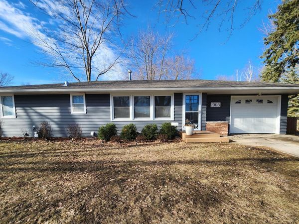 1006 Maplehill Drive , Albert Lea, MN 56007