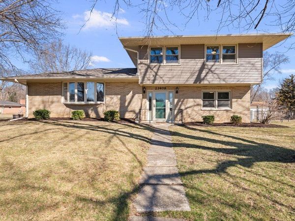 23409 96th Avenue N, Port Byron, IL 61275