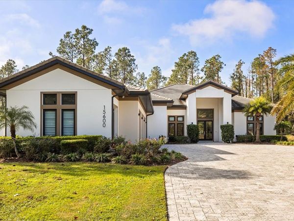 15600 PENDIO DRIVE , BELLA COLLINA, FL 34756