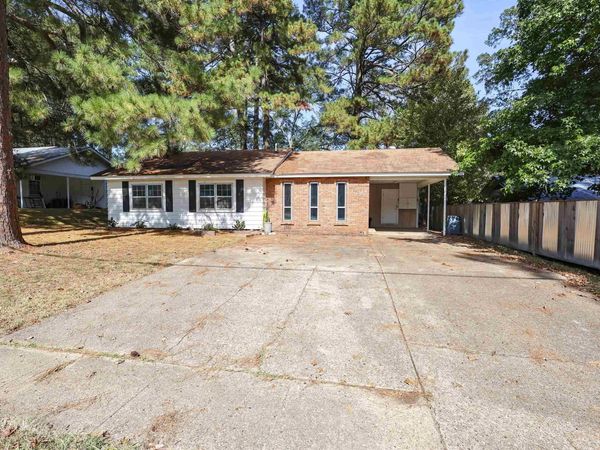 1514 Walnut , Arkadelphia, AR 71923