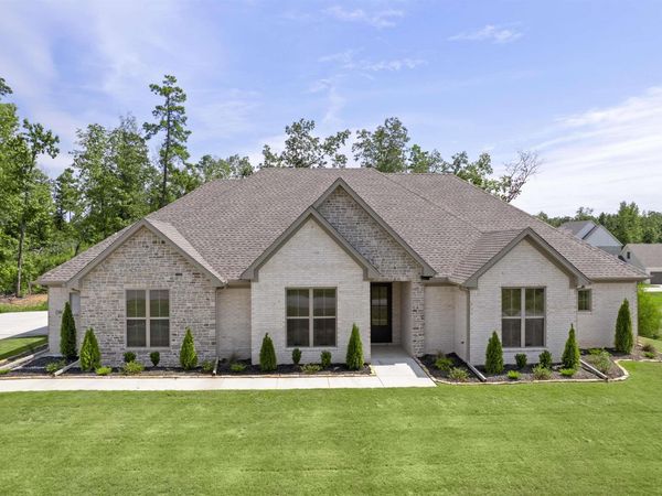 200 Middleton Place , Benton, AR 72019