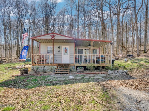 1742 Walter Stone Rd, Sparta, TN 38583