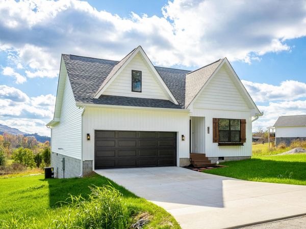 730 Sells Lane, Trenton 30752