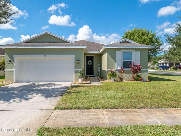 100 Elena Drive , Sebastian, FL 32958