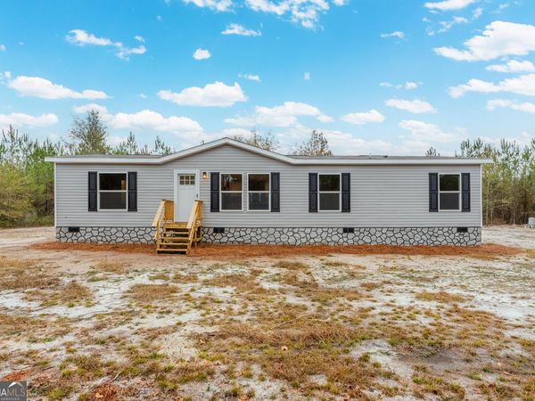 1062 Boots Harrison Road, Hortense, GA 31543