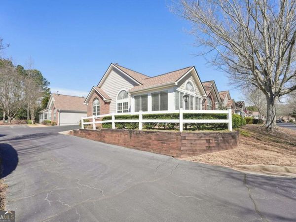 3794 Vineyards Lake Circle NW, Unit 12, Kennesaw, GA 30144