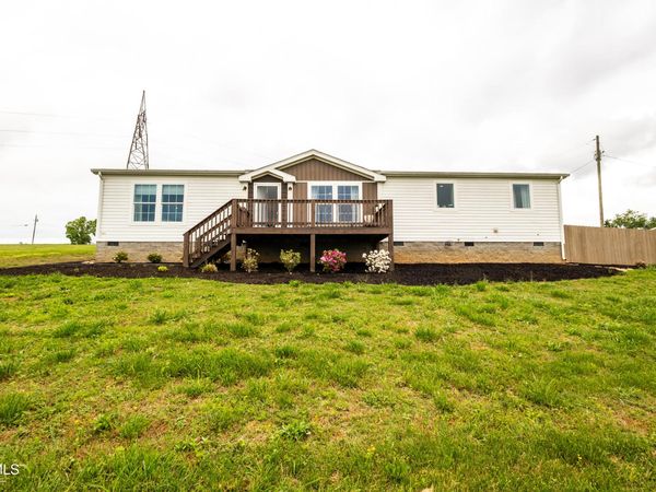 616 Towers Drive, Dandridge, TN 37725