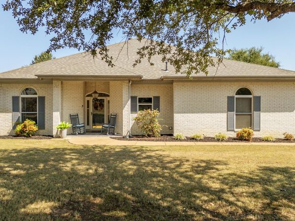 1350 BLANTON RD , Adamsville, TN 38310