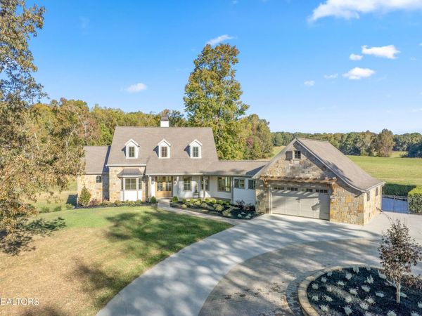 105 Padstow Lane , Lenoir City, TN 37772