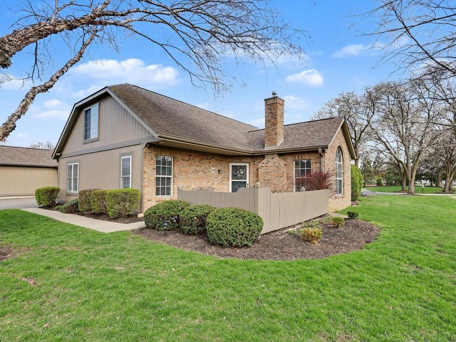 403 Windemere Circle , Westerville, OH 43082 Photo 1