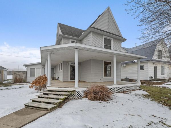 209 Oak Street S, Mabel, MN 55954